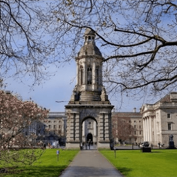 visita gratis del trinity college a dublino