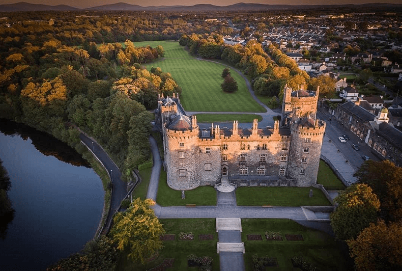 tour in italiano da dublino con visita al castello di kilkenny